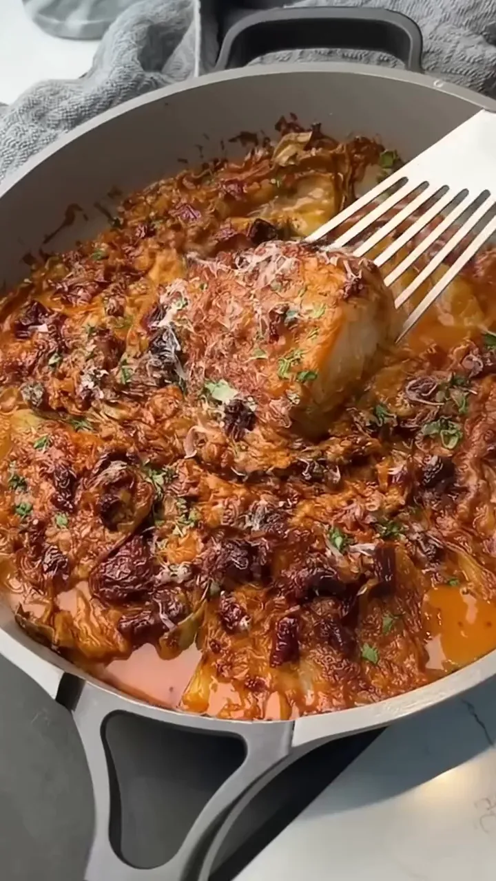 Creamy Sun-Dried Tomato Braised Cabbage