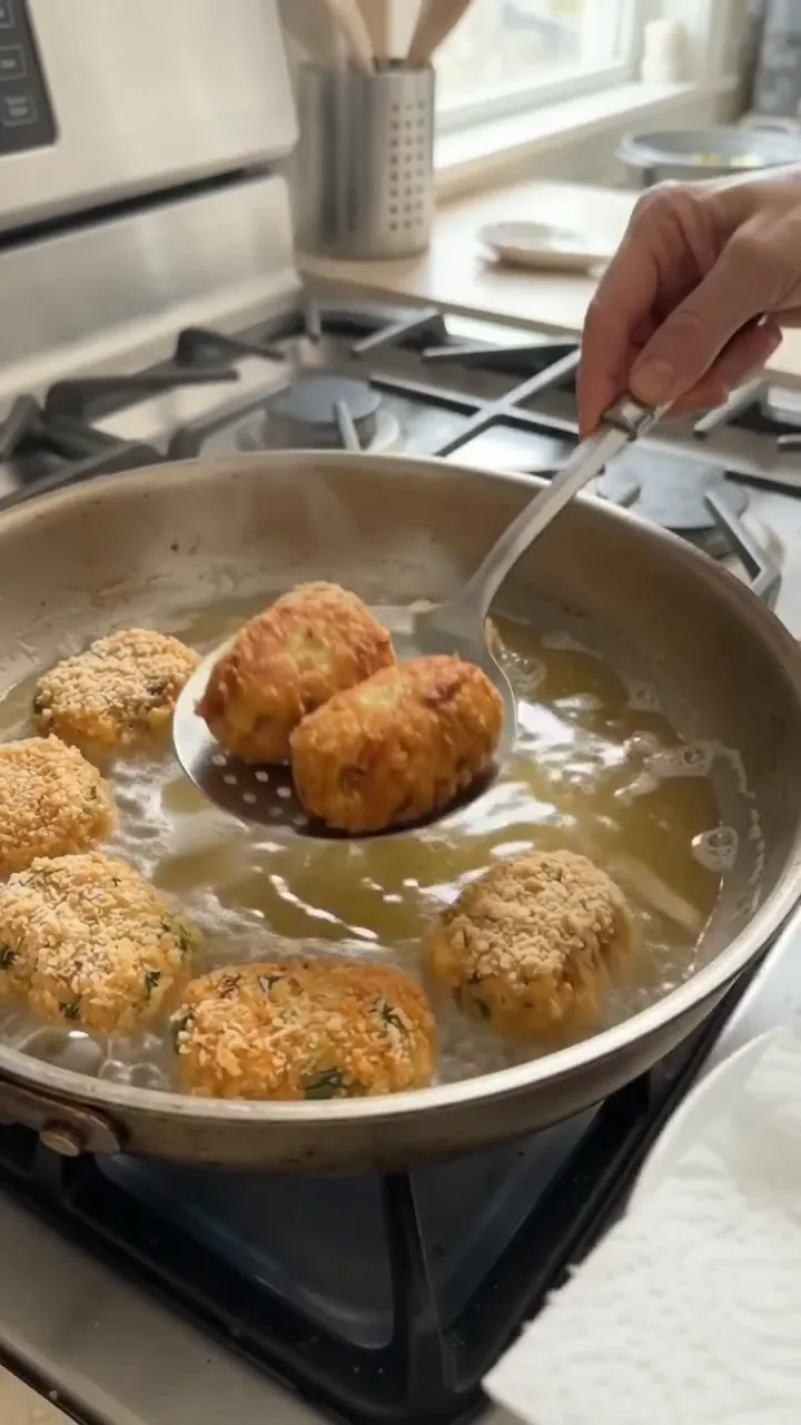 Crispy Cheesy Potato Croquettes – step 4