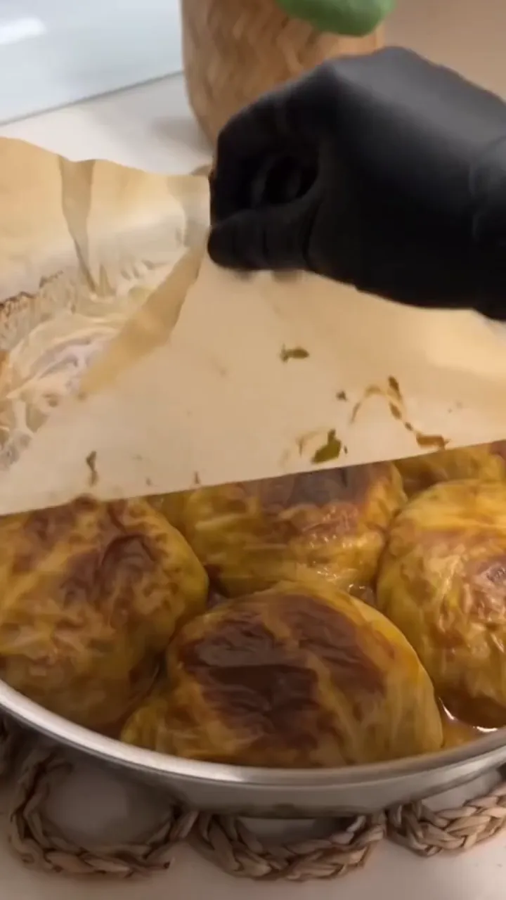 Easy Individual Stuffed Cabbage Rolls with Tomato Sauce